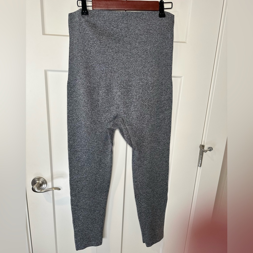 Shapermint Essentials Gray High-Waisted Leggings … - image 8